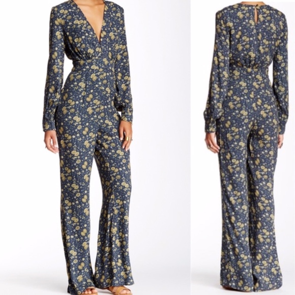 Free People - Picture 3 of 3